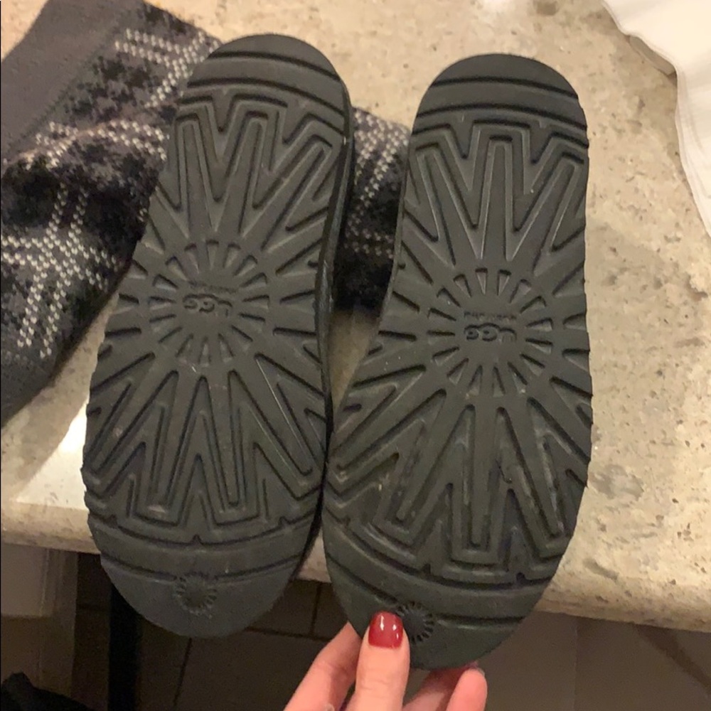 Knit UGG boots! - Picture 4 of 5